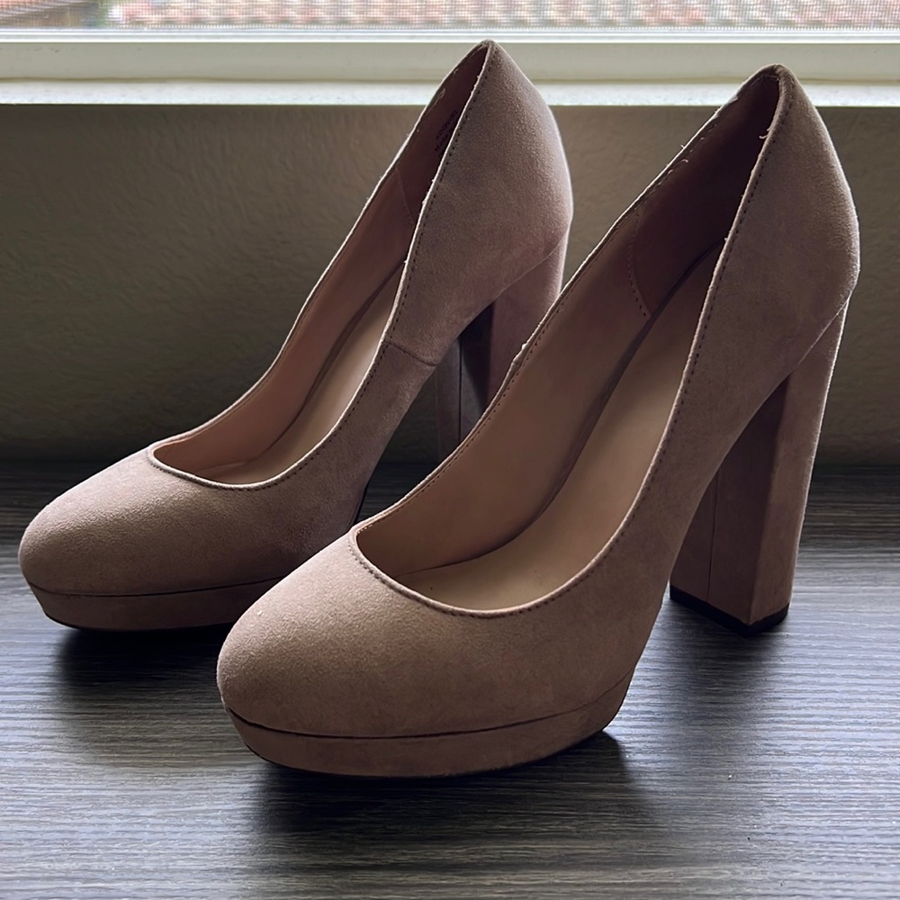Mix #6 beige suede platform pumps 8.5